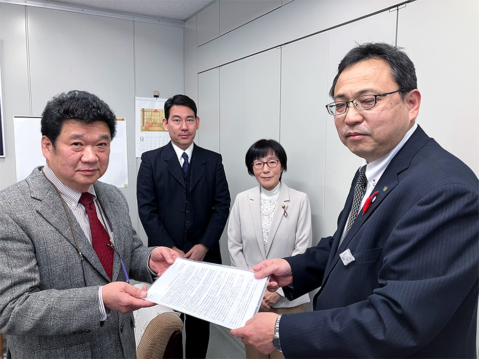 【活動報告】香川県本部が、「マイナンバー制度の利用拡大への反対を求める要望書」を提出_01